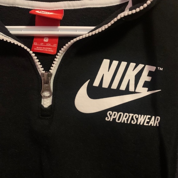 Nike Sportswear Quarterzip Hoodie - Picture 2 of 3